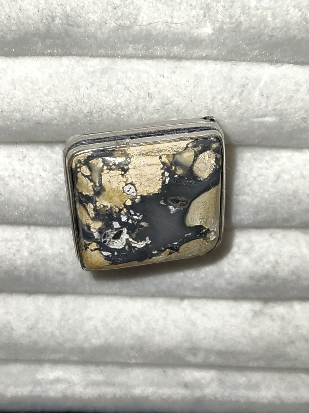 Lovely, Chunky,Large,Square Metallic Accent Maligano Jasper Ring Grey&YEL Hues.